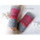 Damen Walkstulpen Grau Rot mit Spitze Unikat E+K