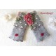 Walkstulpen Grau Rot Rosen Frauen Relief EK